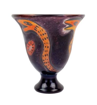  Le Vase aux Serpents Étincelants : Un Ode à la Vie et à la Mort dans l’Art Maya Préclassique